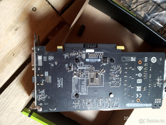 MSI GeForce GTX 1060 3GB - 2