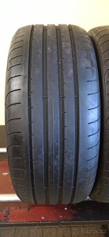 Goodyear 235/45 R18 94W 4-4,5mm - 2