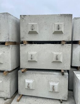 Betonové bloky - 2