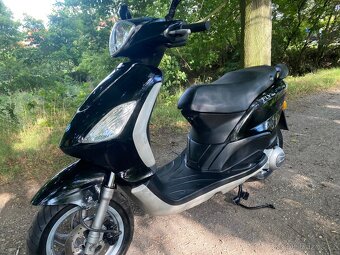 Piaggio Fly 150 - 2
