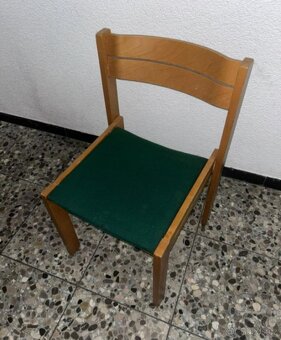 230ks stohovatelne zidle z masivu - 2