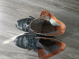 Kanady vojenské furťácké zimní - 2