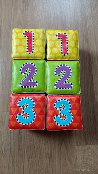 Pěnové kostky + kostka se šterchátkem - 2