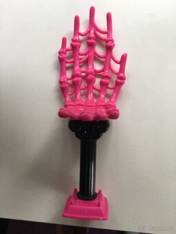 Dětský nábytek Monster High -Ateliér - 2