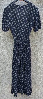 Letní šaty dlouhé kytičkované s rukávkem - 2