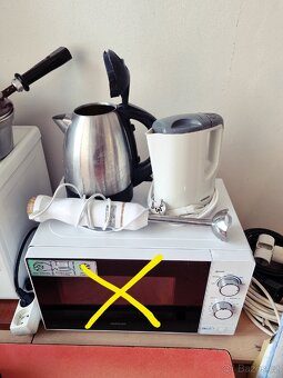 Topinkovač, varná konvice, tyčový mixér, žehlička - 2