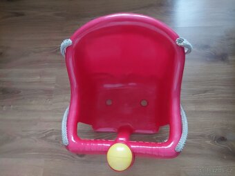 Pěkná dětská houpačka pro malé a menší děti - domů i ven - 2