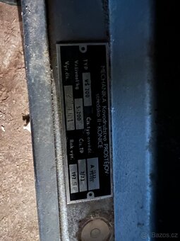 Váha decimálka a šroťák - 2