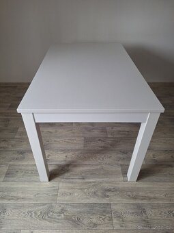 Jídelní stůl Ikea - 2