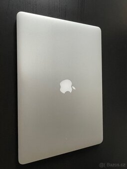 Apple macbook - 2