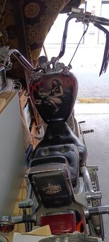 Suzuki vs 1400 Intruder - 2