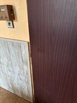 Prodám starší použité dveře - 2