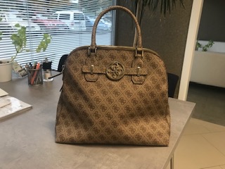 Kabelka zn. Guess - hnědá - 2