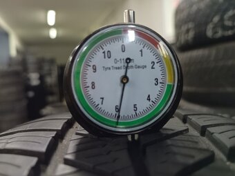 205/60 R15 BARUM (2822) - 2