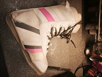 Snowboardové body č. 40 - 2