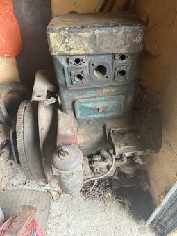 Zetor 25 A blok motoru - 2