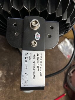 Led světlo 100W, stmívatelné - 2