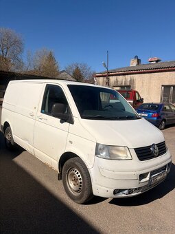 VW Transporter T5 2.5 TDI 96 kW - 2