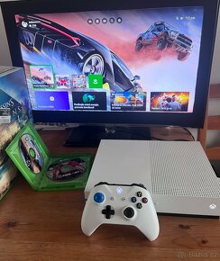 Xbox One S 4K HDR komplet + hry - 2
