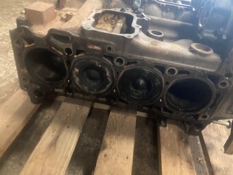 Motor Iveco 3.0l 130kw euro 4 - 2
