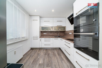 Prodej bytu 3+1, 74 m², Lanškroun, ul. B. Martinů - 2