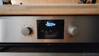 Vestavná el. trouba Gorenje B0637E24X - 2