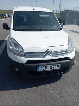 Berlingo 1,6 diesel, 66 kW , 3 místa, tempomat, klimatizace - 2