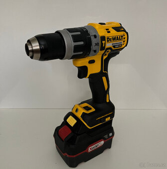 Redukce/adaptér AKU Parkside X20Vteam na Dewalt XR - 2