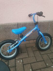Odrážedlo / odstrkovadlo / odstrkovací kolo s brzdou - 2