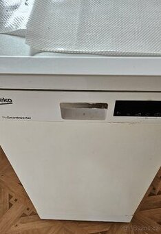 Prodam myčku BECO DFS28020W - 2