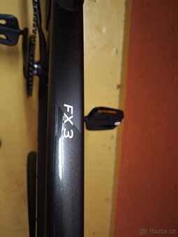 Fitness/trekingové kolo Trek FX 3 EQ vel. S - 2