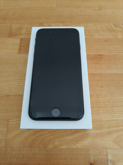 iPhone SE 2020 64GB, černý - 2
