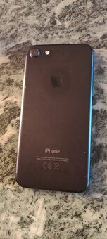 iPhone 7 - 2