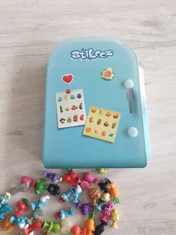 STIKEEZ - 2