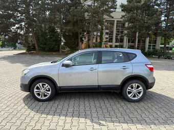 NIssan Qashqai 2.0 dCi ČR TOP DPH - 2