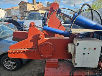 Hydraulické nůžky typu kajman do kovošrotu - 2
