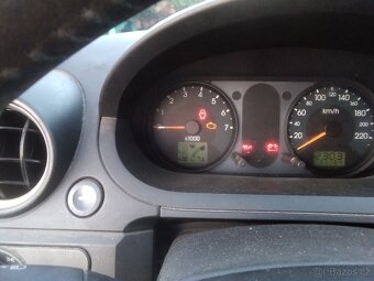 Ford fiesta - 2