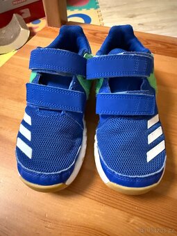 dětská boty do haly Adidas vel. 32 - 2