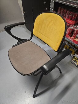 Stohovatelné konferenční židle 6ks - 2