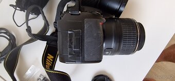 Nikon D3100 + 3 objektivy - 2