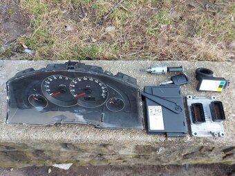 OPEL ASTRA H,CORSA C,MERIVA-jednotka motoru pro 1.4-Z14XEP - 2