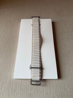 Apple Watch řemínek - alpský tah, bílý - 2