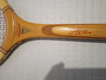 STARÁ DŘEVĚNÁ TENISOVÁ RAKETA ARTIS - 2