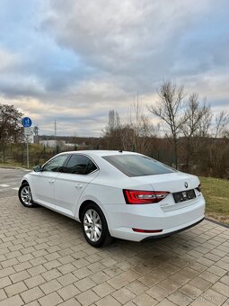 Škoda Superb 2017 rok 2.0 tdi automat - 2