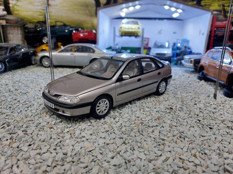 model auta Renault Laguna 1996 Baccara Otto mobile 1:18 - 2