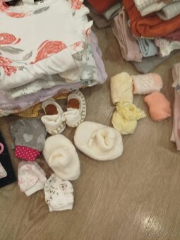 MEGA BOX - oblečení 0-5 měsíců - 2