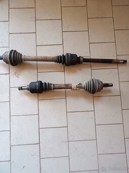 Citroen C4 Picasso poloosy - 2