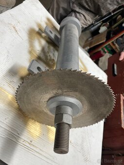 Hřídel na cirkulárku - 2