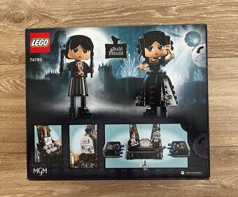 LEGO® Wednesday 76780 Figurka: Wednesday Addamsová - 2