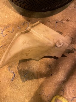 Nádobka odstřikovačů Bmw E46 320i 125kw - 2